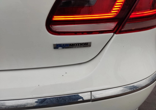 Volkswagen CC cena 42999 przebieg: 185000, rok produkcji 2012 z Oborniki Śląskie małe 631
